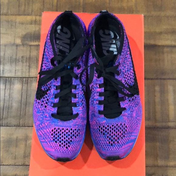 ❌❌SOLD❌❌Nike Flyknit Racer Indigo - Picture 2 of 5